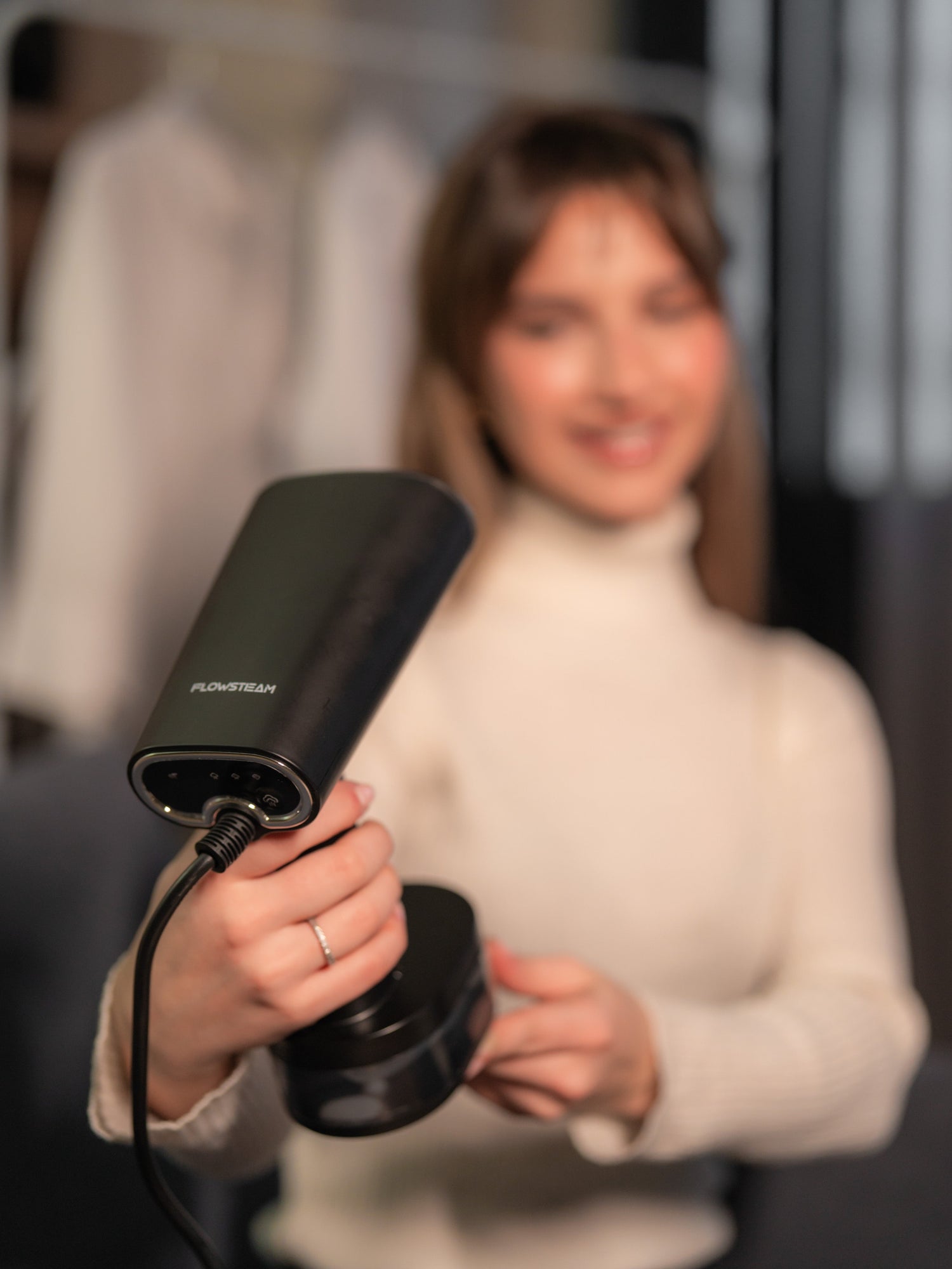 Hoe een kledingstomer onzichtbare bacteriën en microben doodt