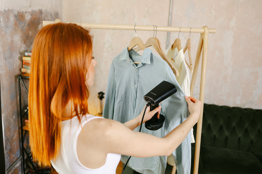 Beste kledingstomer voor jurken en delicate kleding
